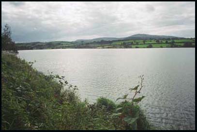 McAulys Lake, Magherahamlet