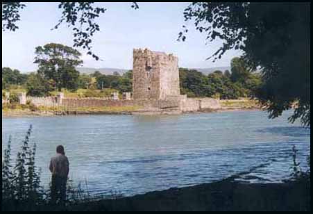 Narrowwater Castle