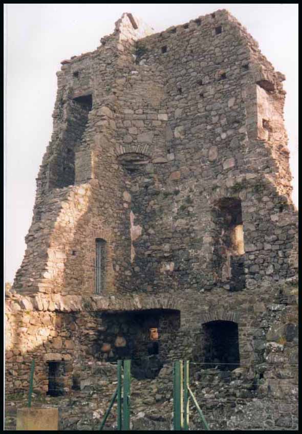 Sketrick Castle on Sketrick Island